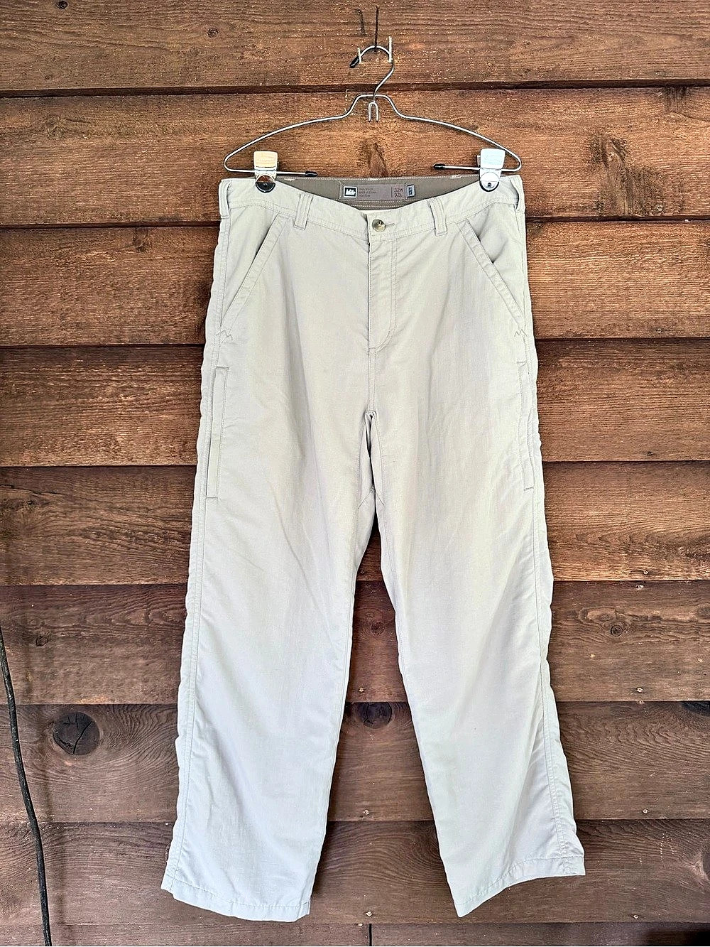 REI Co-Op Adventures Hiking Pants Men's 32x32 (Actual 32x29) Gray Khaki Outdoor